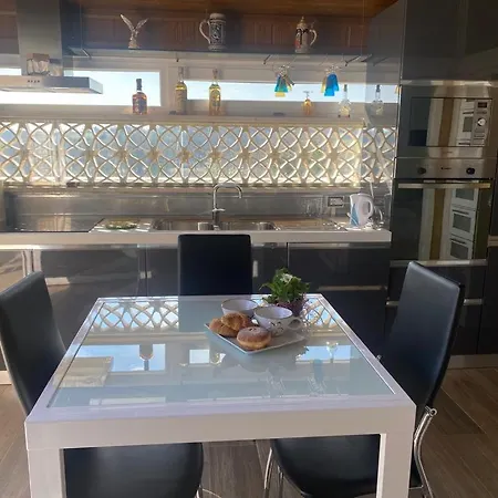 Trasimeno 2 Apartment *